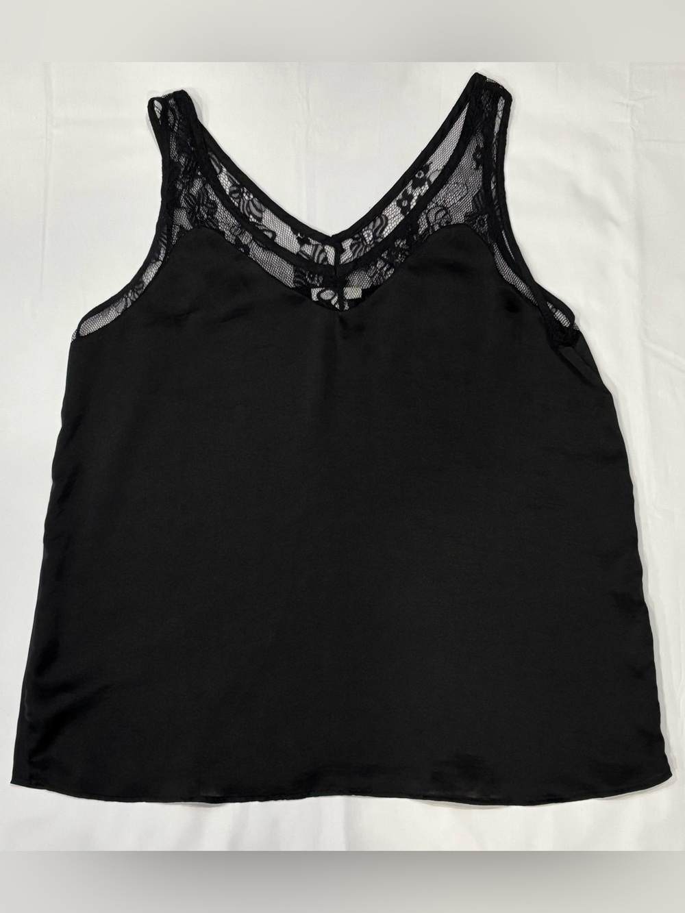 Maurices Aurora Black Satin Lace Tank Top Cami Blouse V Neck Size Medium